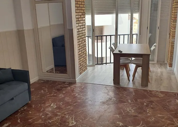 Edificio La Biznaga Pq * Malaga